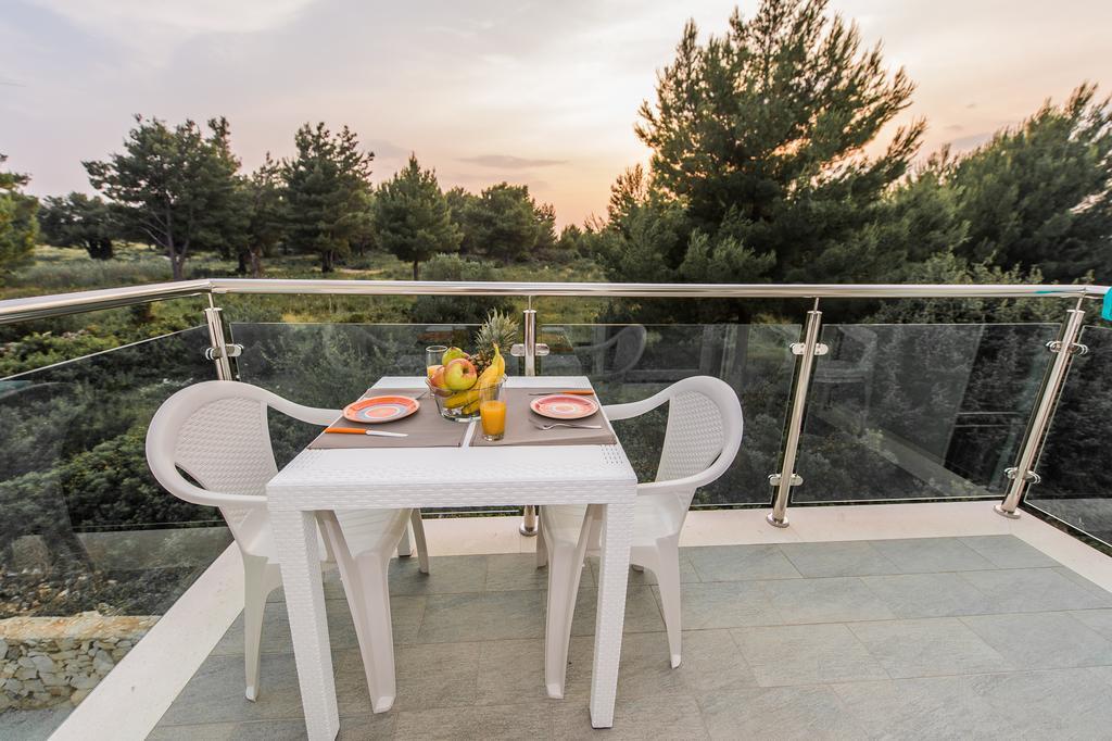 Blue Sky Apartments Rogoznica  Exterior photo