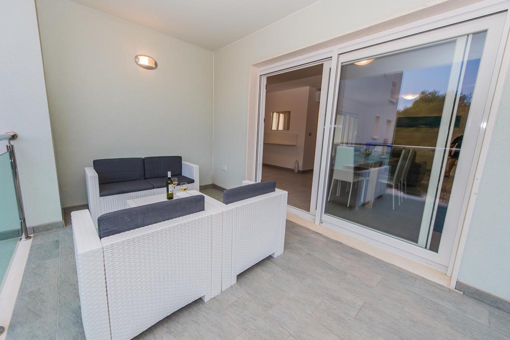Blue Sky Apartments Rogoznica  Exterior photo